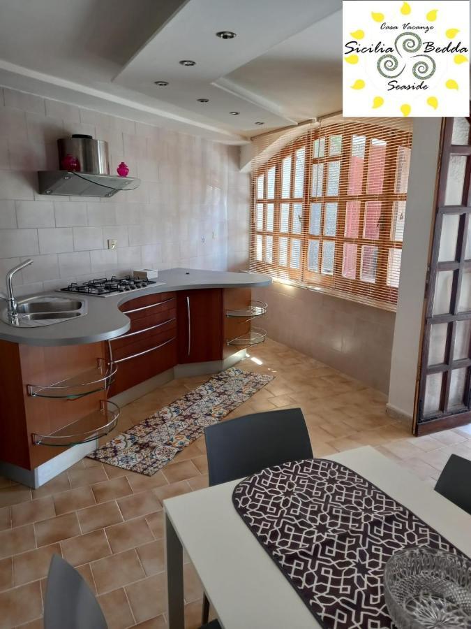 サンタ・フラーヴィア Casa Vacanze Sicilia Bedda Seasideアパートホテル エクステリア 写真