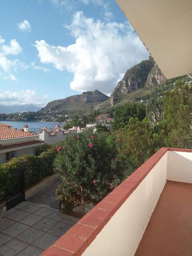 サンタ・フラーヴィア Casa Vacanze Sicilia Bedda Seasideアパートホテル エクステリア 写真